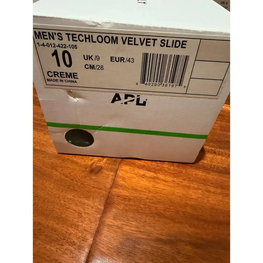 New APL techloom velvet crème slides sandals size 10